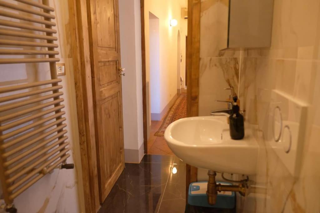 Romantic Suite Пиза Екстериор снимка